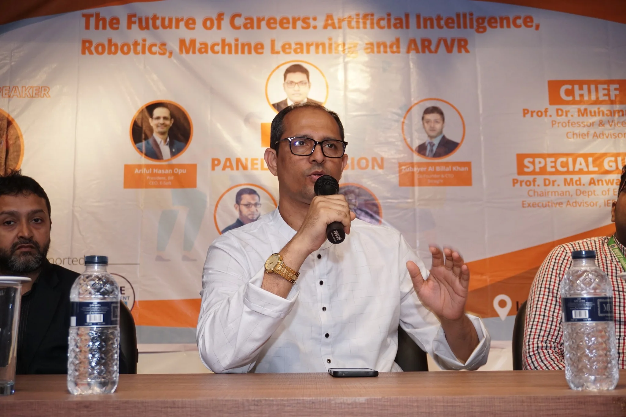 The Future of Career Artificial intelligence Robotic machine learning and AR VR 1